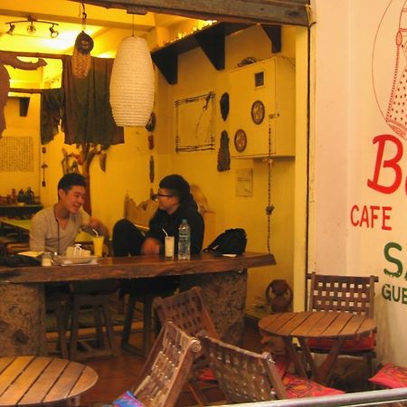 Bona Cafe Restaurant & Sala Guest House Varanasi Exterior foto
